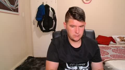 Snapshot of brendansexyboy098754 chatting on April 2026 04:59:01 AM ask me lol online show from April 2026 04:59:01 AM