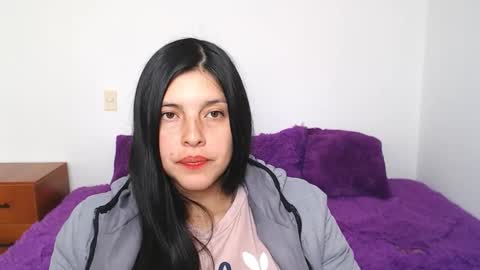 brendasantos_77 online show from September 2025 03:03:02 PM