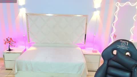 Snapshot of brendda_tay chatting on January 2026 03:11:01 AM BRENDDA online show from January 2026 03:11:01 AM