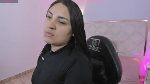 Snapshot of brendda_tay chatting on April 2026 03:15:01 AM BRENDDA online show from April 2026 03:15:01 AM