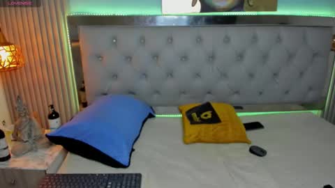 Snapshot of brent18_ chatting on November 2025 06:02:02 AM Esteban online show from November 2025 06:02:02 AM