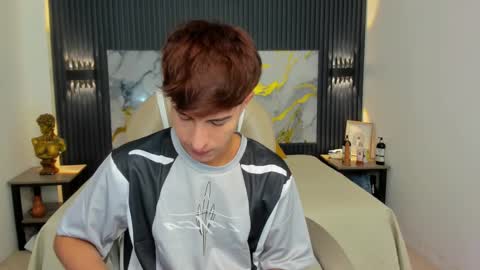 Snapshot of brent18_ chatting on November 2025 03:09:02 AM Esteban online show from November 2025 03:09:02 AM