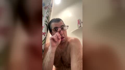 brentis1976 online show from March 2026 04:17:02 PM