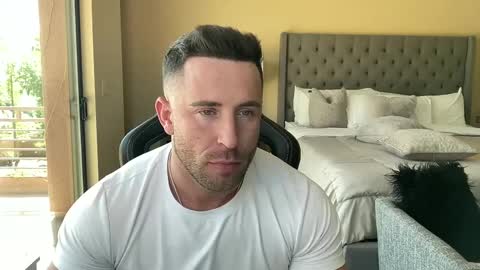 Snapshot of brettmycles chatting on September 2025 06:23:02 PM Brett Mycles online show from September 2025 06:23:02 PM