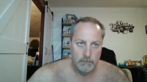hey online show from October 2025 02:33:01 AM