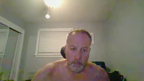 Snapshot of brettsky chatting on April 2026 02:09:02 AM hey online show from April 2026 02:09:02 AM