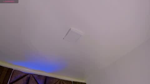 Snapshot of briaconner_ chatting on September 2025 01:49:01 AM B R I A online show from September 2025 01:49:01 AM