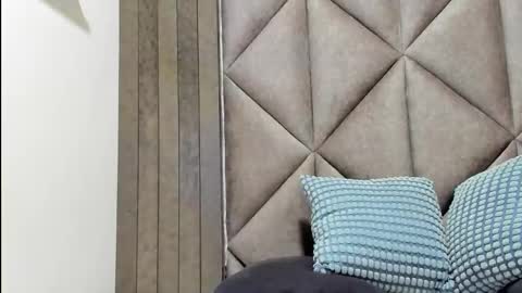 B R I A  online show from February 2026 07:23:02 PM