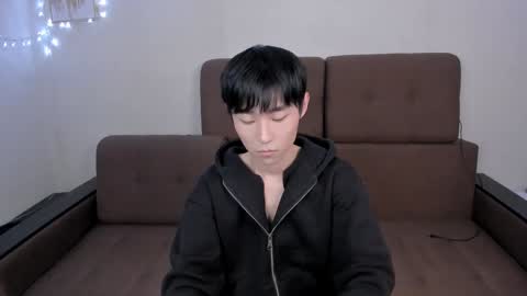 Snapshot of brian_stars chatting on February 2025 01:19:01 PM Brian boy online show from February 2025 01:19:01 PM