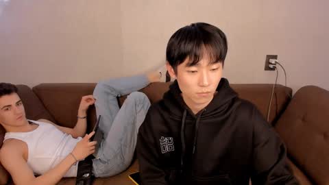 Snapshot of brian_stars chatting on February 2025 09:15:02 PM Brian boy online show from February 2025 09:15:02 PM