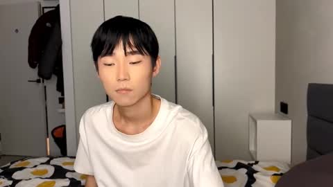 Snapshot of brian_stars chatting on February 2025 02:02:01 PM Brian boy online show from February 2025 02:02:01 PM