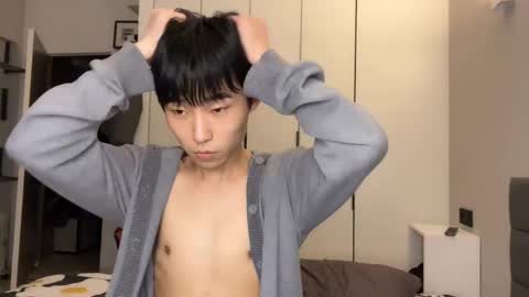 Snapshot of brian_stars chatting on February 2025 03:14:02 PM Brian boy online show from February 2025 03:14:02 PM