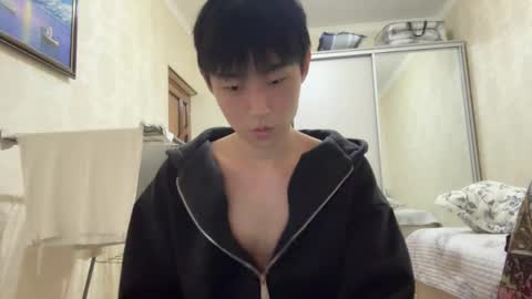 Snapshot of brian_stars chatting on April 2026 11:45:02 AM Brian boy online show from April 2026 11:45:02 AM