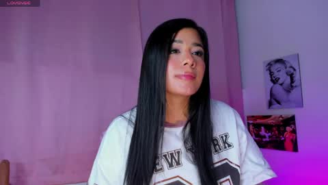 Snapshot of briana11_ chatting on April 2026 12:06:01 AM briana11_ online show from April 2026 12:06:01 AM