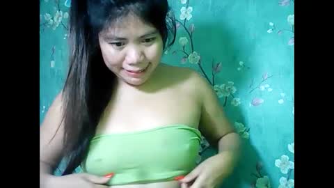 Snapshot of briana311387 chatting on February 2025 12:51:01 AM im birana online show from February 2025 12:51:01 AM