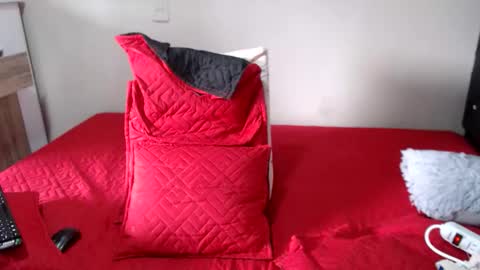 Snapshot of brianabarnes chatting on April 2026 05:59:01 PM brianabarnes online show from April 2026 05:59:01 PM