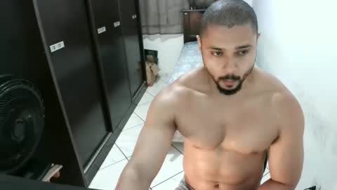 Snapshot of brianaries chatting on January 2025 03:57:01 AM brianaries online show from January 2025 03:57:01 AM