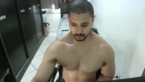 Snapshot of brianaries chatting on December 2025 02:54:01 PM brianaries online show from December 2025 02:54:01 PM