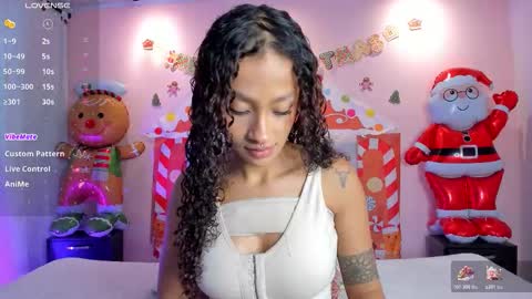 BRIANA online show from December 2025 11:59:01 AM