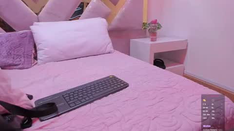 Brianna  online show from November 2025 11:22:01 AM