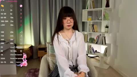 Snapshot of bridgetbottrell chatting on January 2026 01:11:01 AM Hanna online show from January 2026 01:11:01 AM