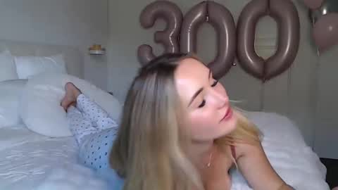 Snapshot of bridgetjean chatting on March 2026 12:26:02 AM Bridget Jean online show from March 2026 12:26:02 AM