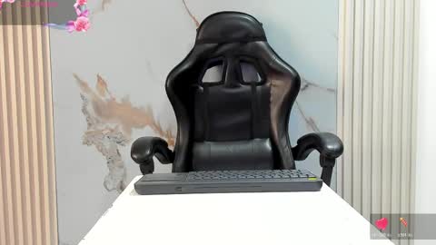    online show from April 2026 01:20:01 PM