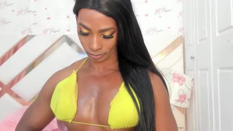 Snapshot of briggittebony chatting on December 2024 06:35:02 PM BIRGGITTEBONY online show from December 2024 06:35:02 PM