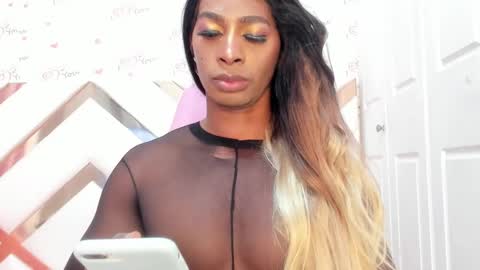 Snapshot of briggittebony chatting on January 2025 12:23:01 PM BIRGGITTEBONY online show from January 2025 12:23:01 PM