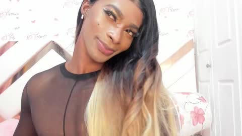 Snapshot of briggittebony chatting on January 2025 07:42:02 AM BIRGGITTEBONY online show from January 2025 07:42:02 AM