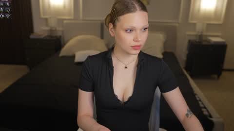 Snapshot of bright_diamonds_054 chatting on July 2026 08:24:02 PM Diamonds Girls online show from July 2026 08:24:02 PM