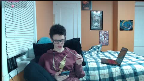 Snapshot of bright_pink_strawberry chatting on January 2025 12:54:01 AM Strawberry online show from January 2025 12:54:01 AM