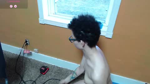 Snapshot of bright_pink_strawberry chatting on January 2025 01:46:01 PM Strawberry online show from January 2025 01:46:01 PM