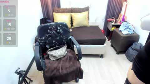 Snapshot of brigittemiller chatting on February 2025 08:27:02 PM BRIGITTE online show from February 2025 08:27:02 PM