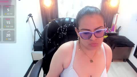 Snapshot of brigittemiller chatting on February 2025 04:21:01 PM BRIGITTE online show from February 2025 04:21:01 PM