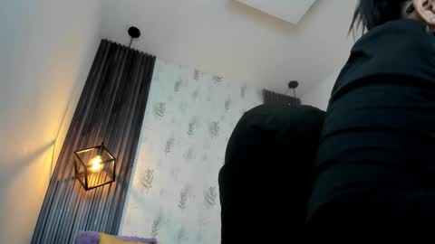 Snapshot of brigittemiller chatting on October 2025 04:18:01 PM BRIGITTE online show from October 2025 04:18:01 PM