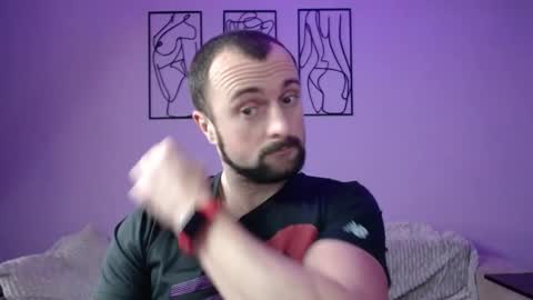 brindlefly69 online show from December 2024 11:39:01 AM