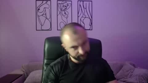 brindlefly69 online show from September 2025 11:48:01 AM