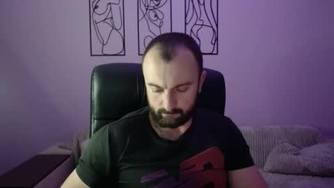 brindlefly69 online show from December 2025 11:38:02 AM