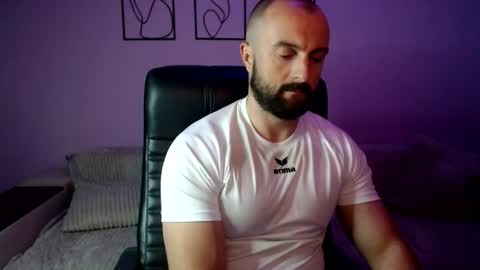 Snapshot of brindlefly69 chatting on June 2026 03:37:02 PM brindlefly69 online show from June 2026 03:37:02 PM