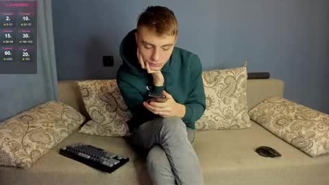 Snapshot of bristlebback chatting on March 2025 01:53:02 AM bristlebback online show from March 2025 01:53:02 AM