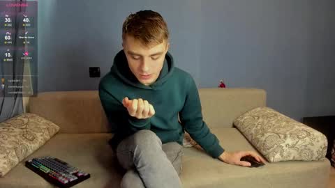 Snapshot of bristlebback chatting on March 2025 08:48:02 AM bristlebback online show from March 2025 08:48:02 AM