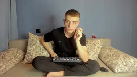 Snapshot of bristlebback chatting on September 2025 04:07:02 PM bristlebback online show from September 2025 04:07:02 PM