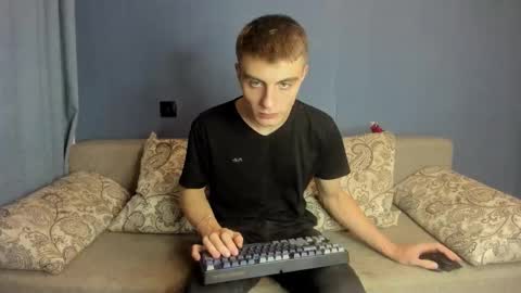 Snapshot of bristlebback chatting on September 2025 03:15:02 PM bristlebback online show from September 2025 03:15:02 PM