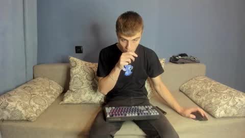 Snapshot of bristlebback chatting on October 2025 06:06:01 PM bristlebback online show from October 2025 06:06:01 PM