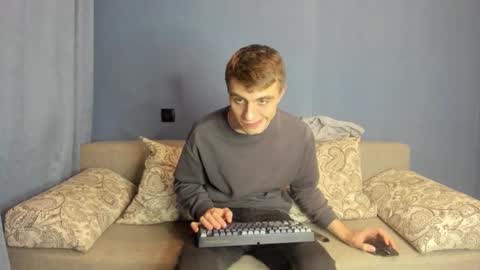 Snapshot of bristlebback chatting on October 2025 04:29:02 PM bristlebback online show from October 2025 04:29:02 PM