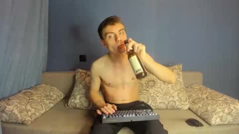 Snapshot of bristlebback chatting on October 2025 06:02:01 PM bristlebback online show from October 2025 06:02:01 PM