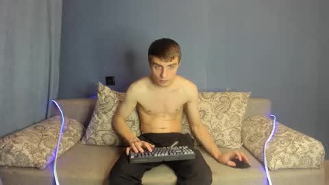 Snapshot of bristlebback chatting on October 2025 05:13:02 PM bristlebback online show from October 2025 05:13:02 PM