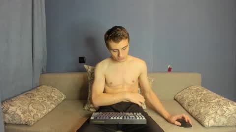 Snapshot of bristlebback chatting on November 2025 03:32:02 PM bristlebback online show from November 2025 03:32:02 PM