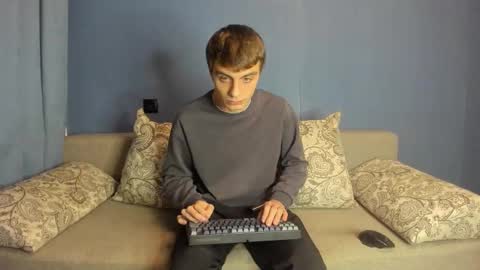 Snapshot of bristlebback chatting on November 2025 10:08:02 PM bristlebback online show from November 2025 10:08:02 PM